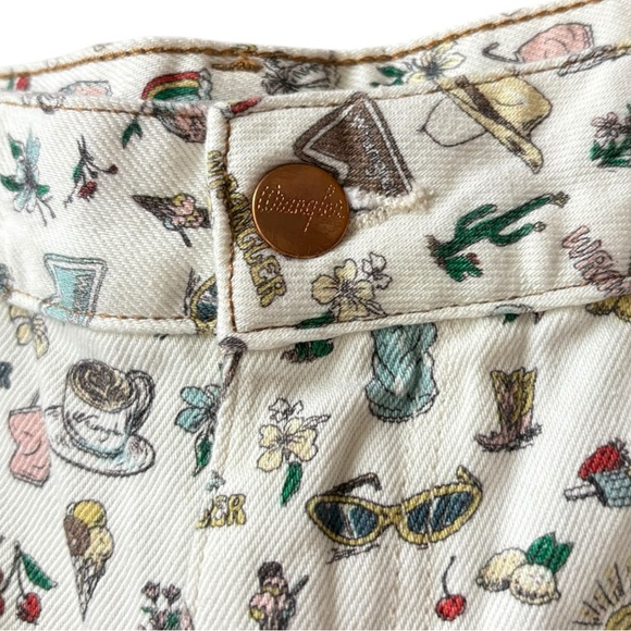 Wrangler High Rise Kick‎ Flare Rock 672 Spring Cowgirl Denim Jeans Women 32 NWT - Picture 4 of 11